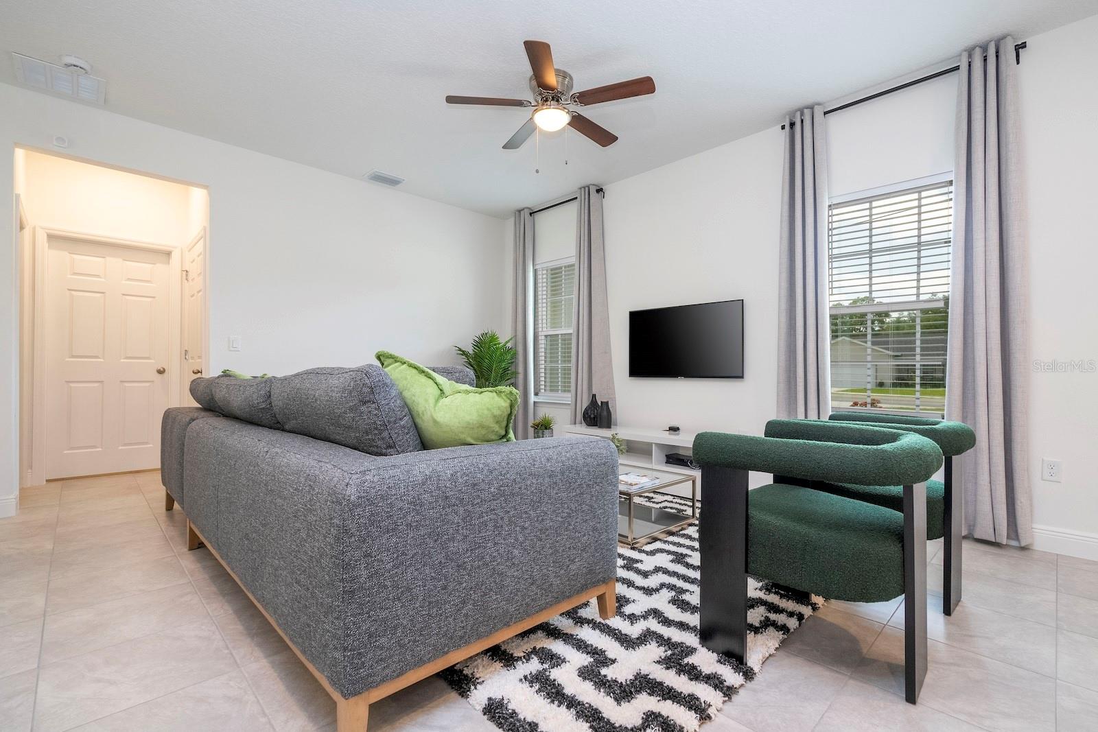 Image 5 of 53 For 202 Caldwell Drive