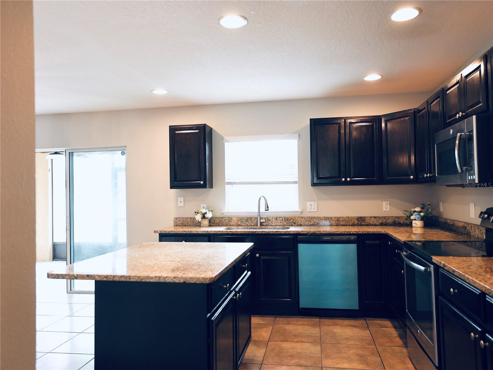 Image 7 of 32 For 153 Cabrillo Drive