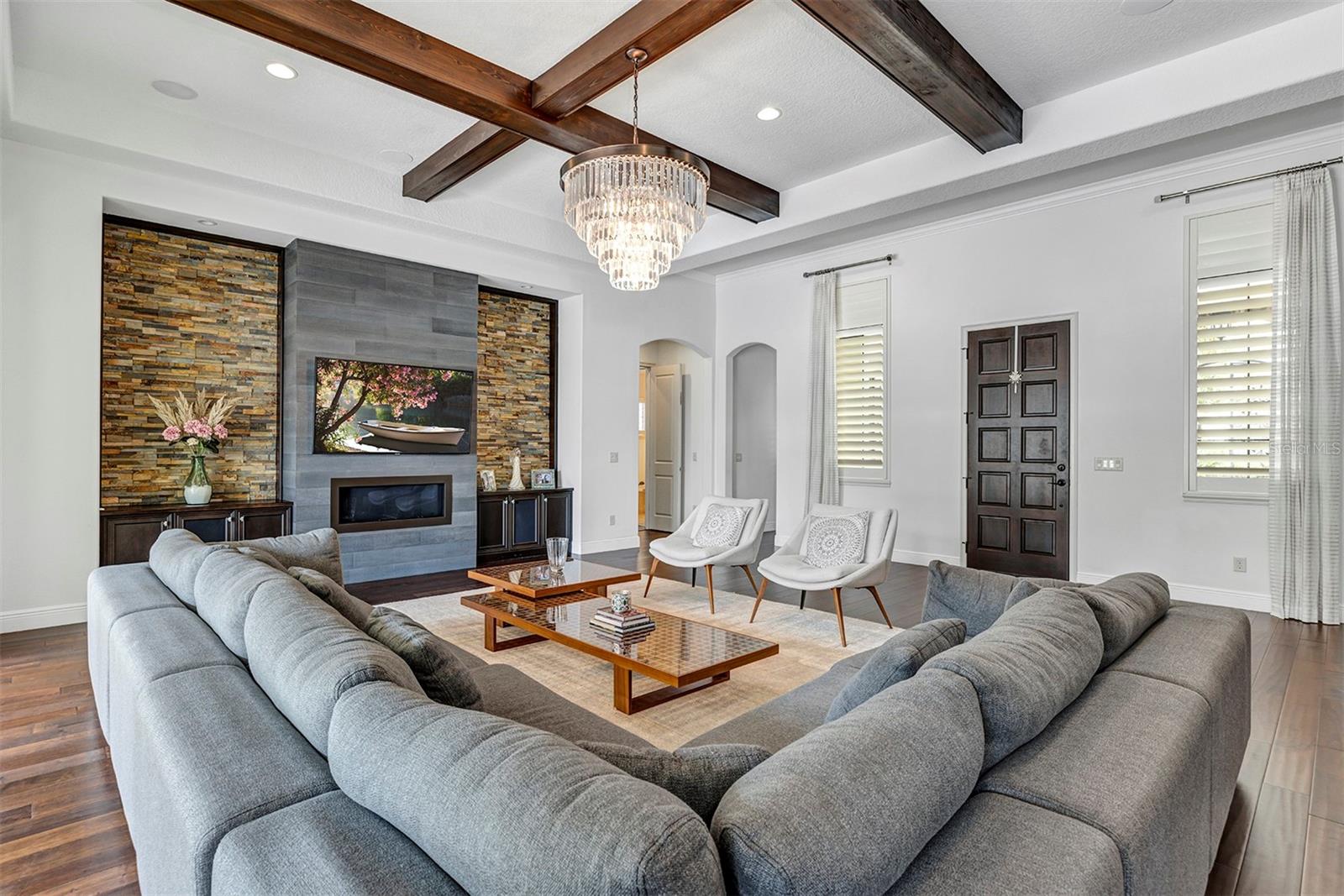 Image 18 of 71 For 11821 Waterstone Loop Drive