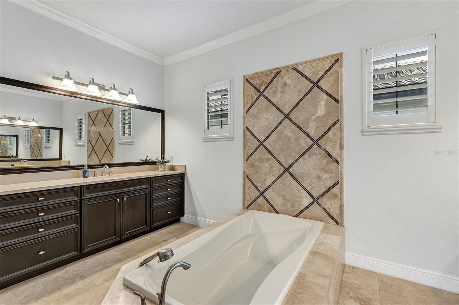 Image 38 of 71 For 11821 Waterstone Loop Drive