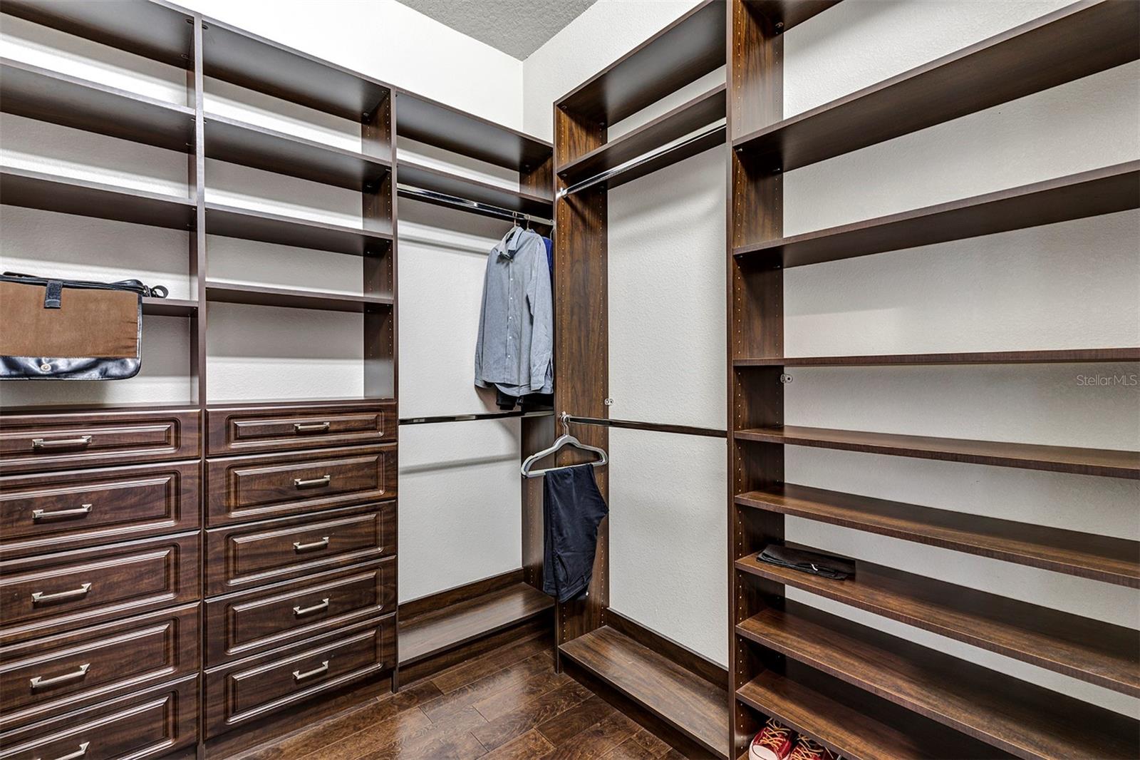 Image 41 of 71 For 11821 Waterstone Loop Drive