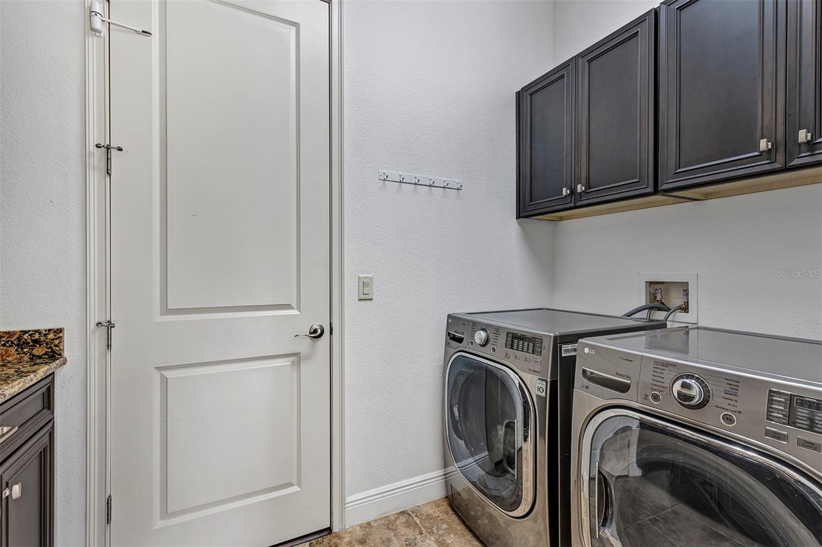 Image 59 of 71 For 11821 Waterstone Loop Drive