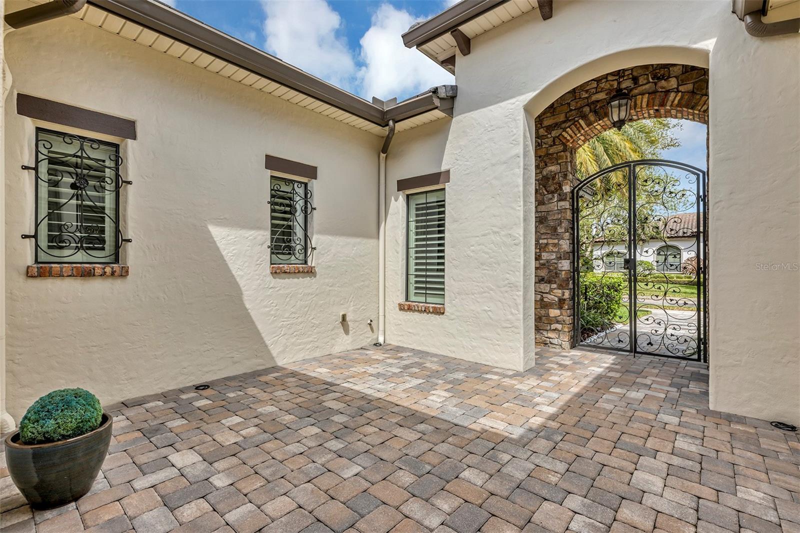 Image 9 of 71 For 11821 Waterstone Loop Drive