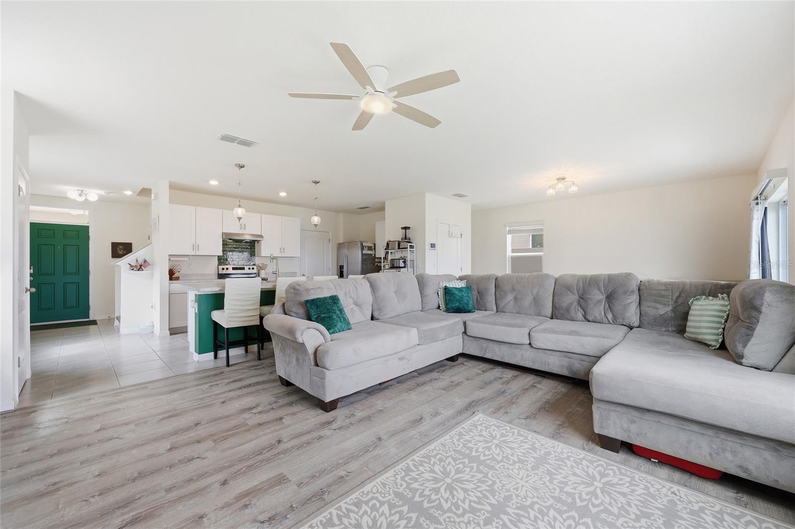 Image 18 of 73 For 1777 Walnut Creek Drive