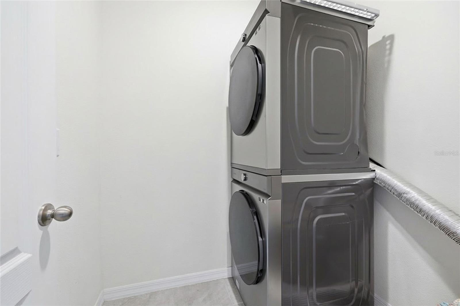 Image 37 of 73 For 1777 Walnut Creek Drive