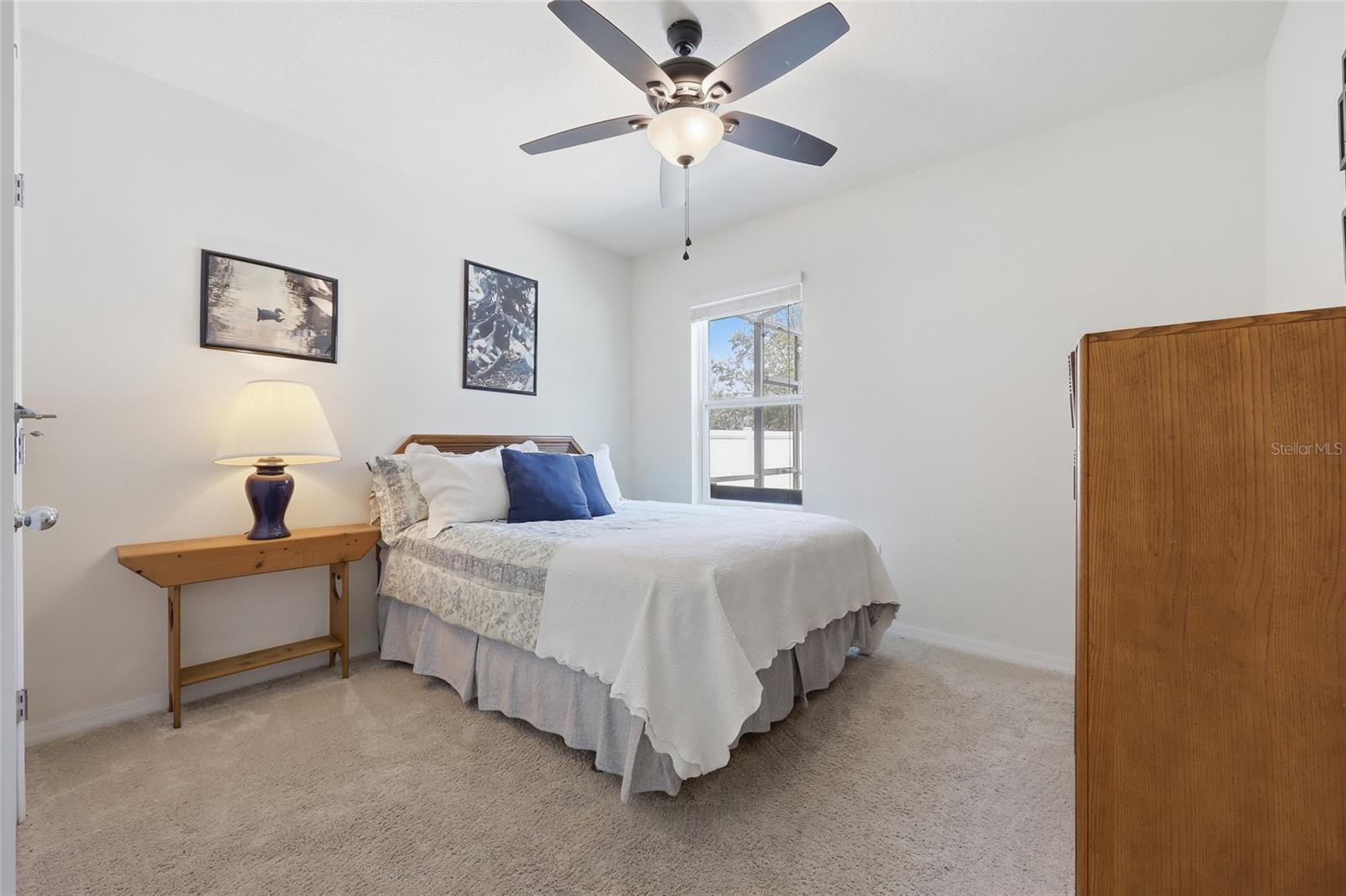 Image 20 of 77 For 1489 Twin Valley Terrace