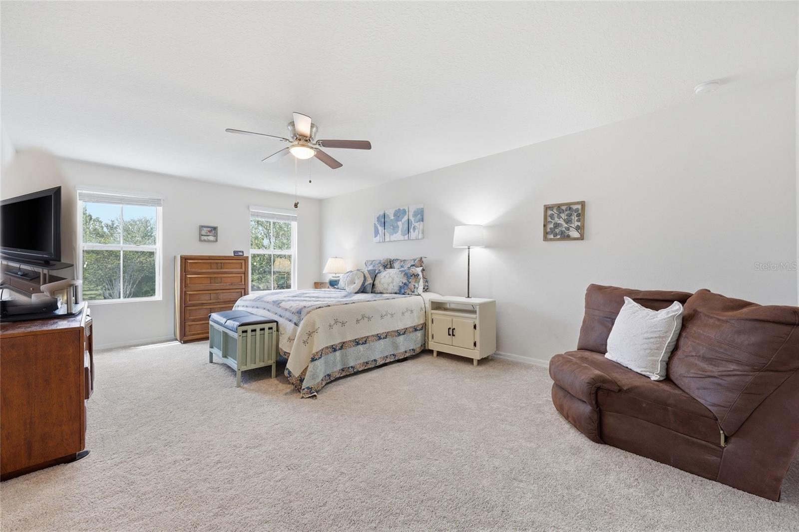 Image 25 of 77 For 1489 Twin Valley Terrace