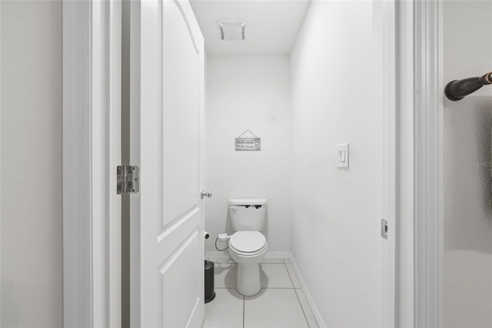 Image 32 of 77 For 1489 Twin Valley Terrace