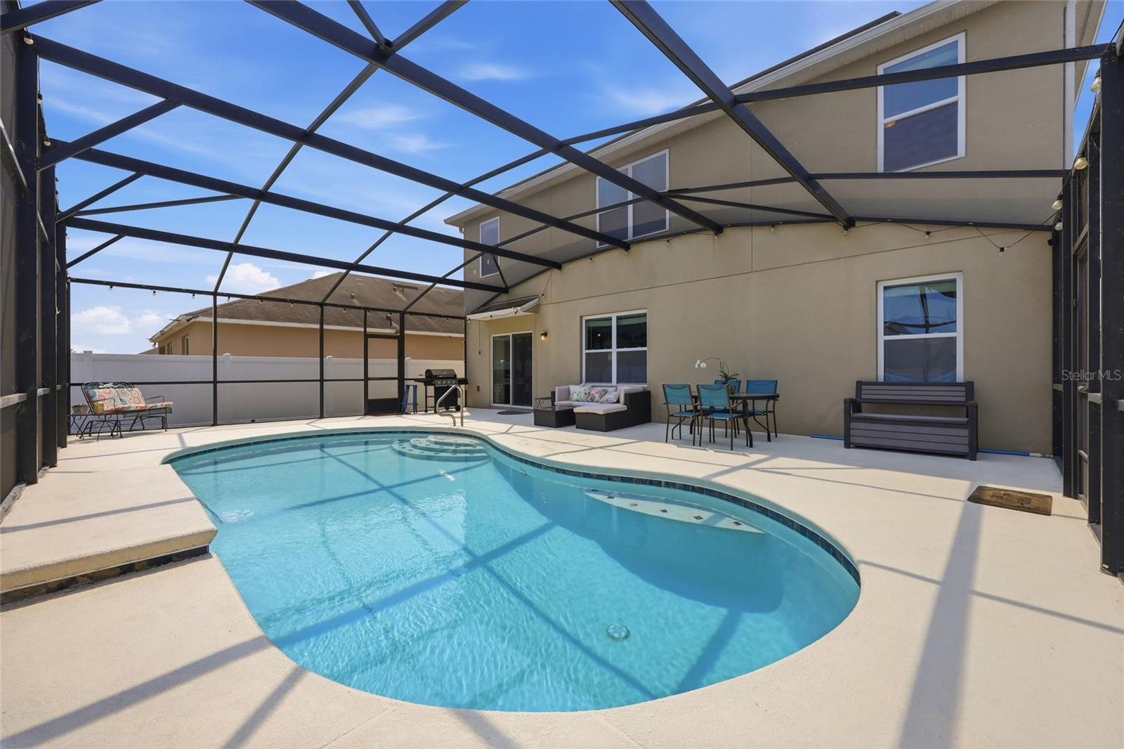 Image 44 of 77 For 1489 Twin Valley Terrace