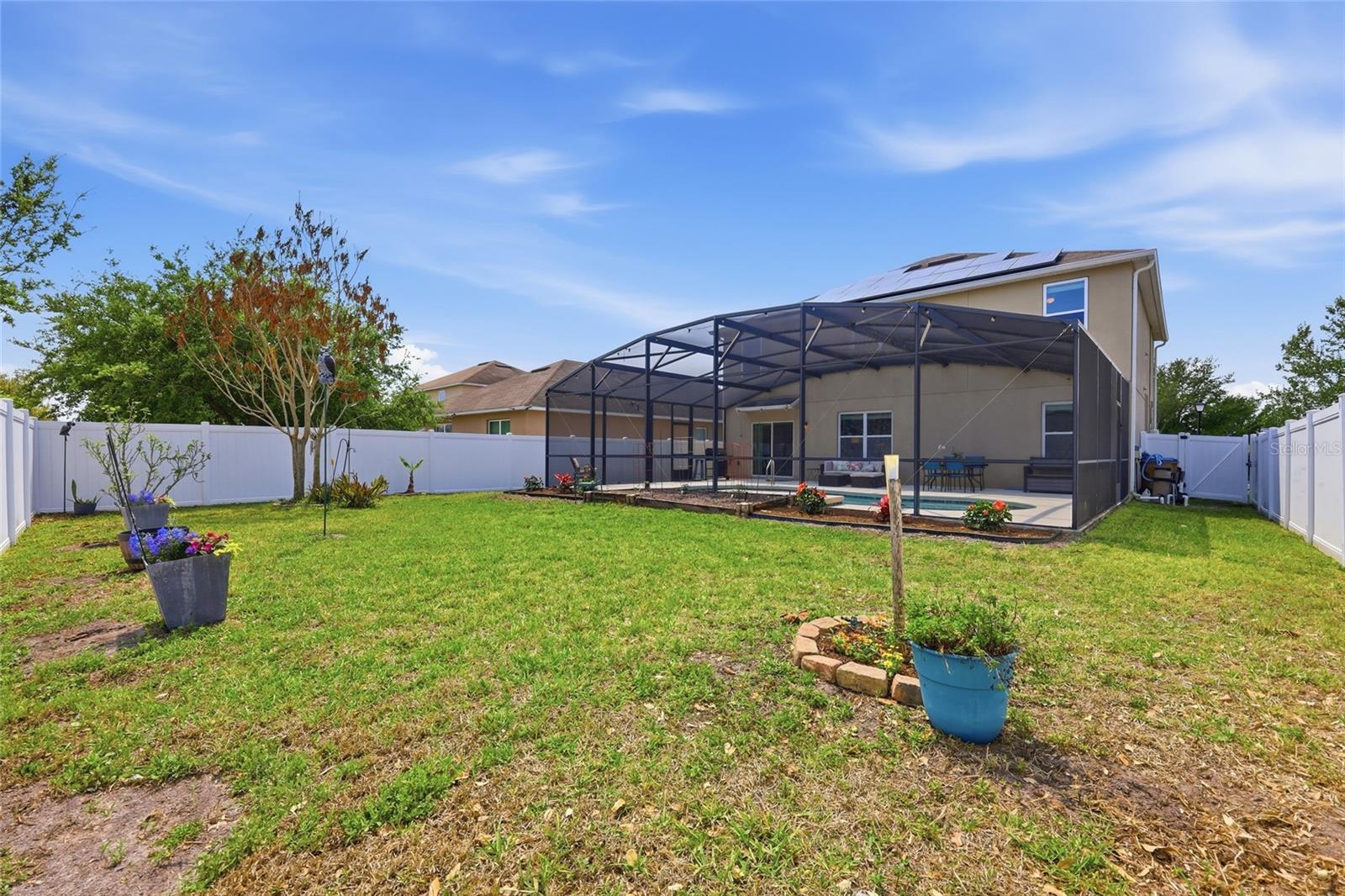 Image 50 of 77 For 1489 Twin Valley Terrace