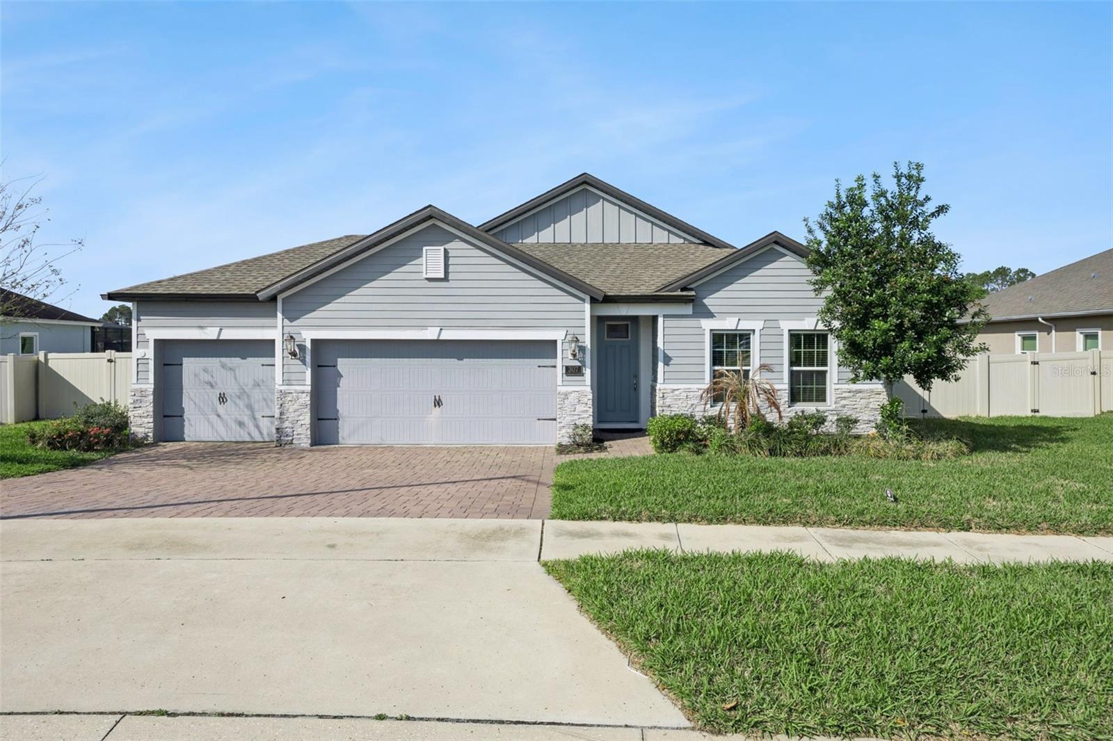 Details for 307 Terracotta Terrace, HOWEY IN THE HILLS, FL 34737