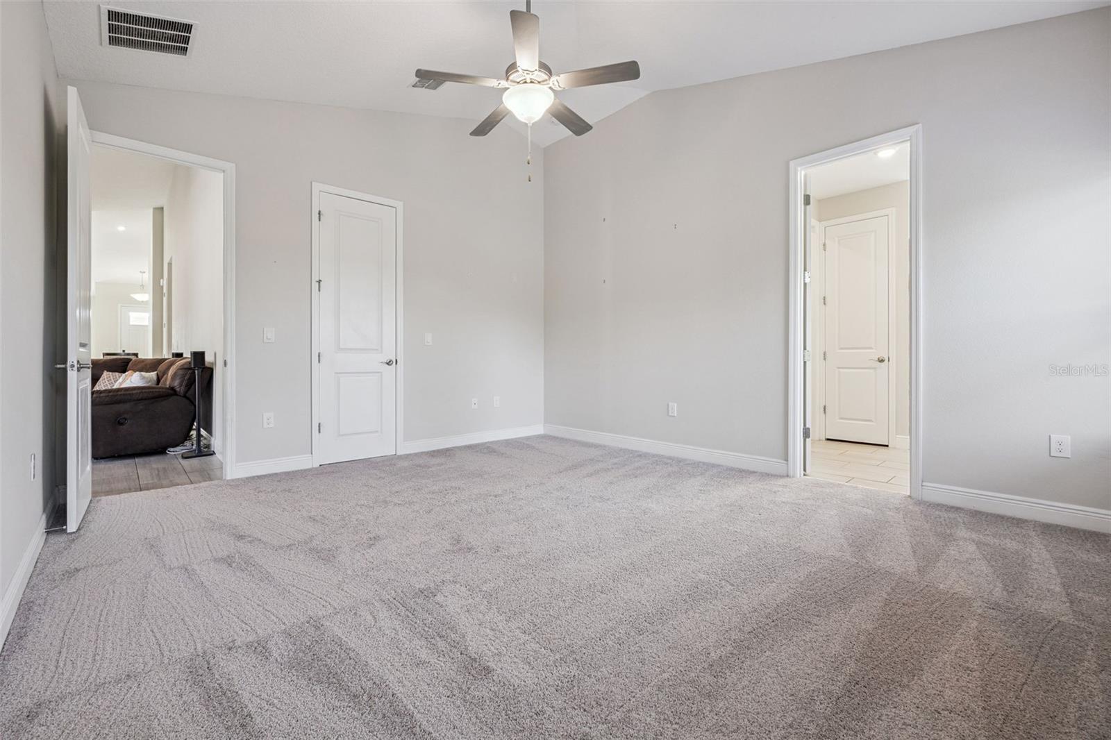 Image 16 of 50 For 307 Terracotta Terrace