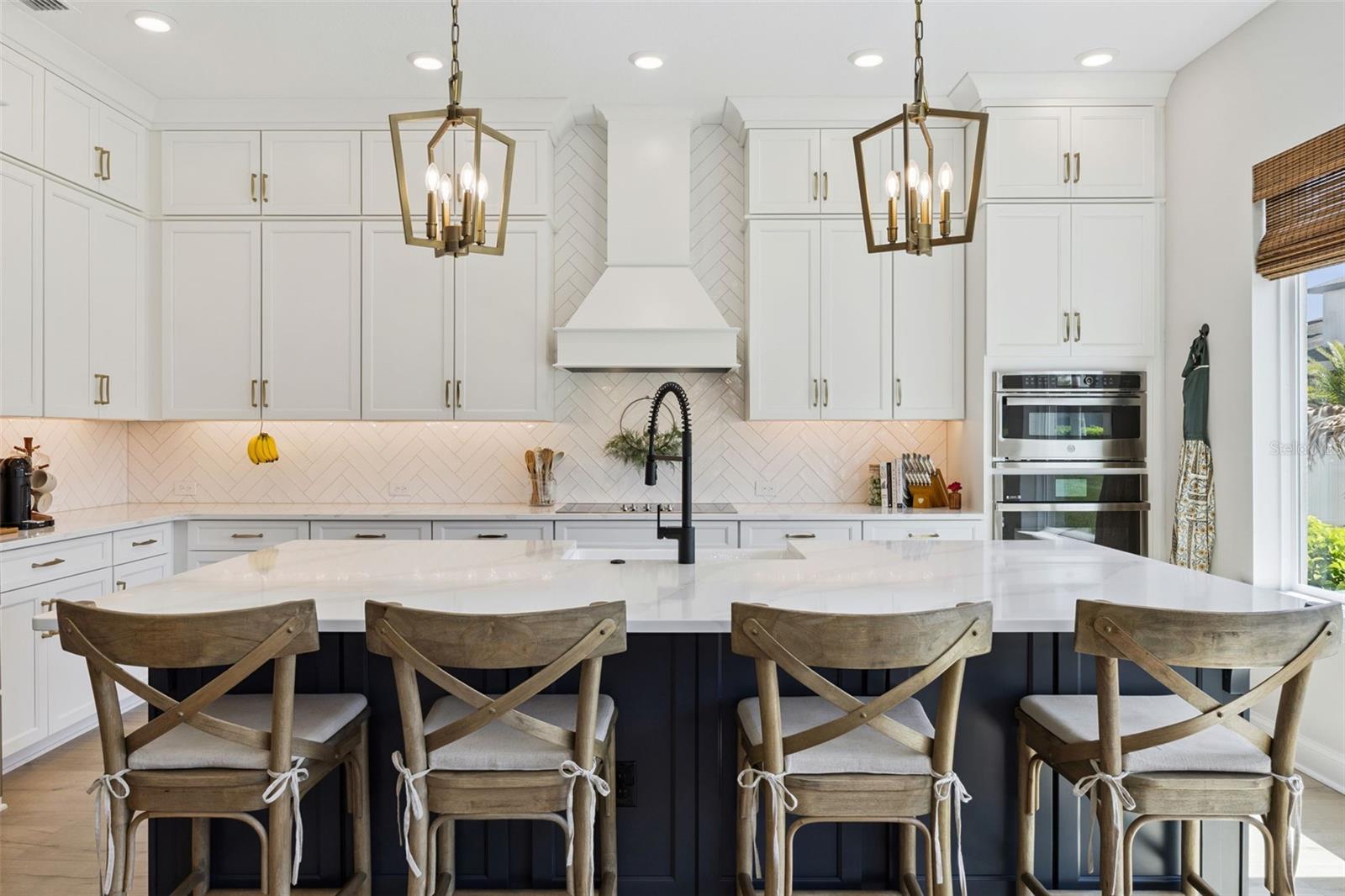 Image 17 of 80 For 15226 Sunset Overlook Circle