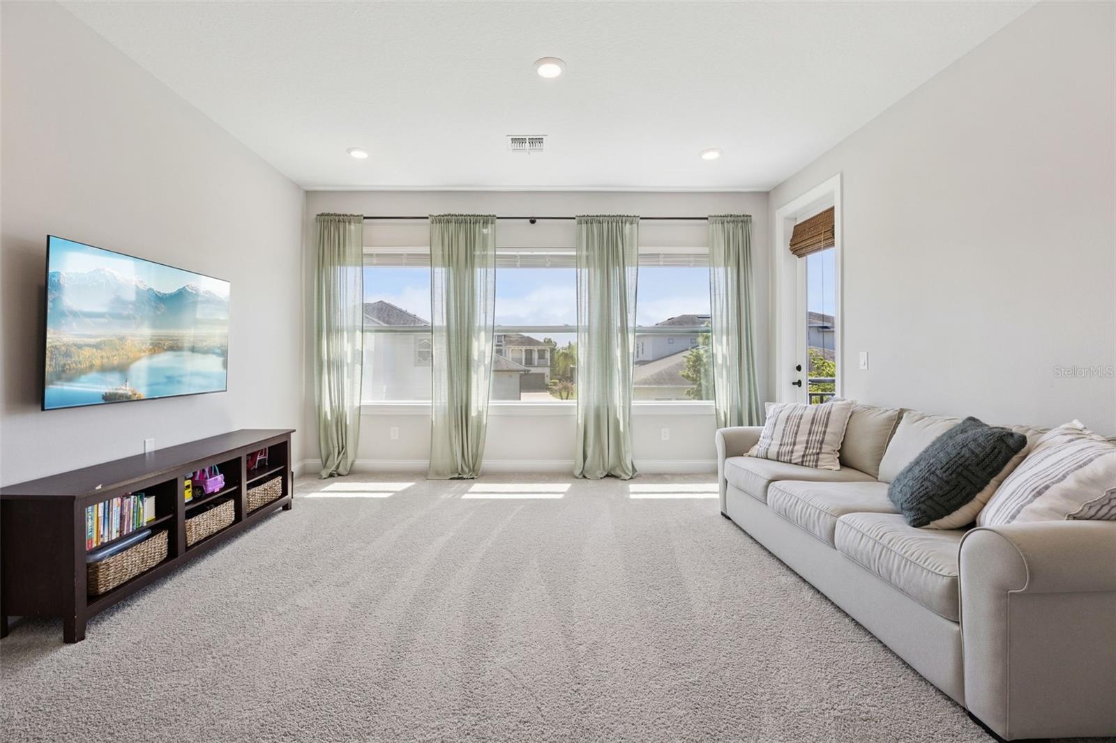 Image 36 of 80 For 15226 Sunset Overlook Circle