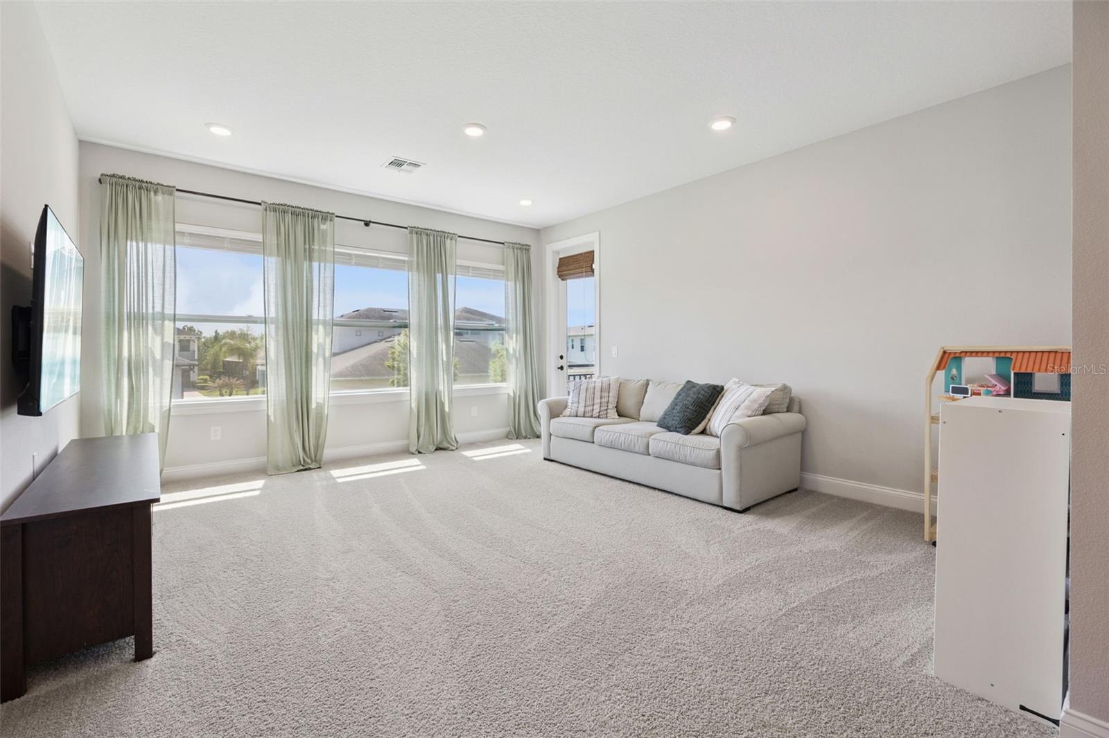 Image 37 of 80 For 15226 Sunset Overlook Circle