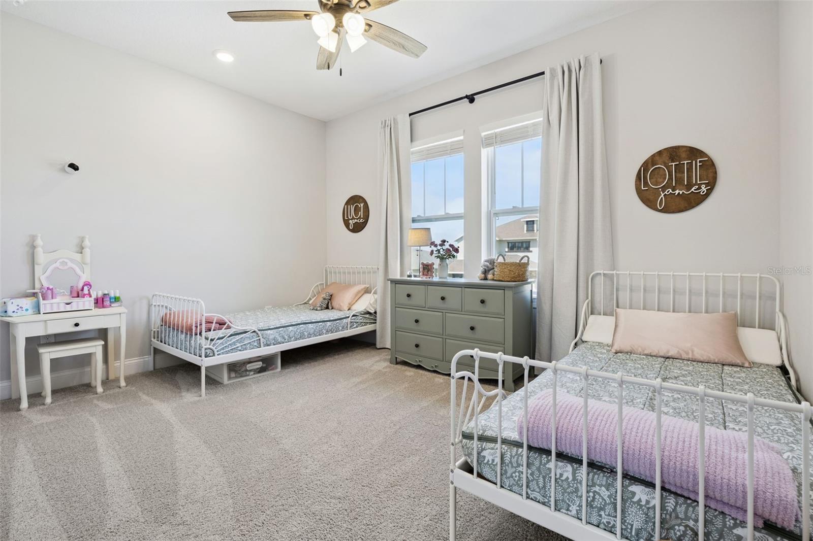 Image 40 of 80 For 15226 Sunset Overlook Circle