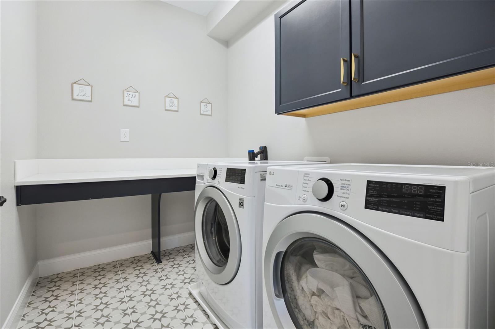 Image 50 of 80 For 15226 Sunset Overlook Circle