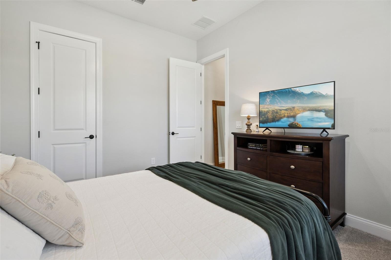 Image 52 of 80 For 15226 Sunset Overlook Circle