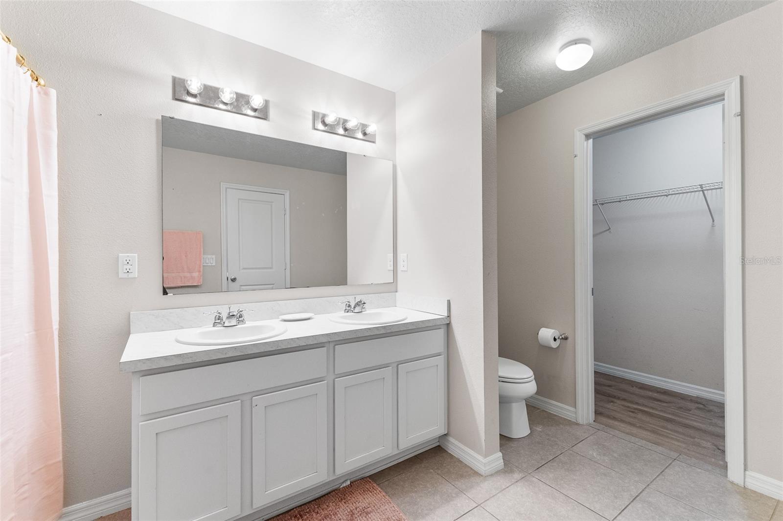 Image 20 of 23 For 213 Lake Lucerne Way