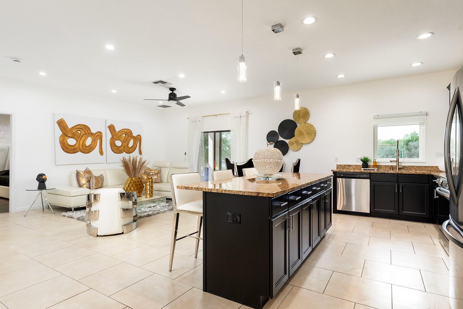 Image 10 of 43 For 1748 Waterside Oaks Drive