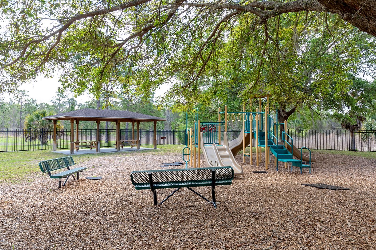 Image 29 of 43 For 1748 Waterside Oaks Drive