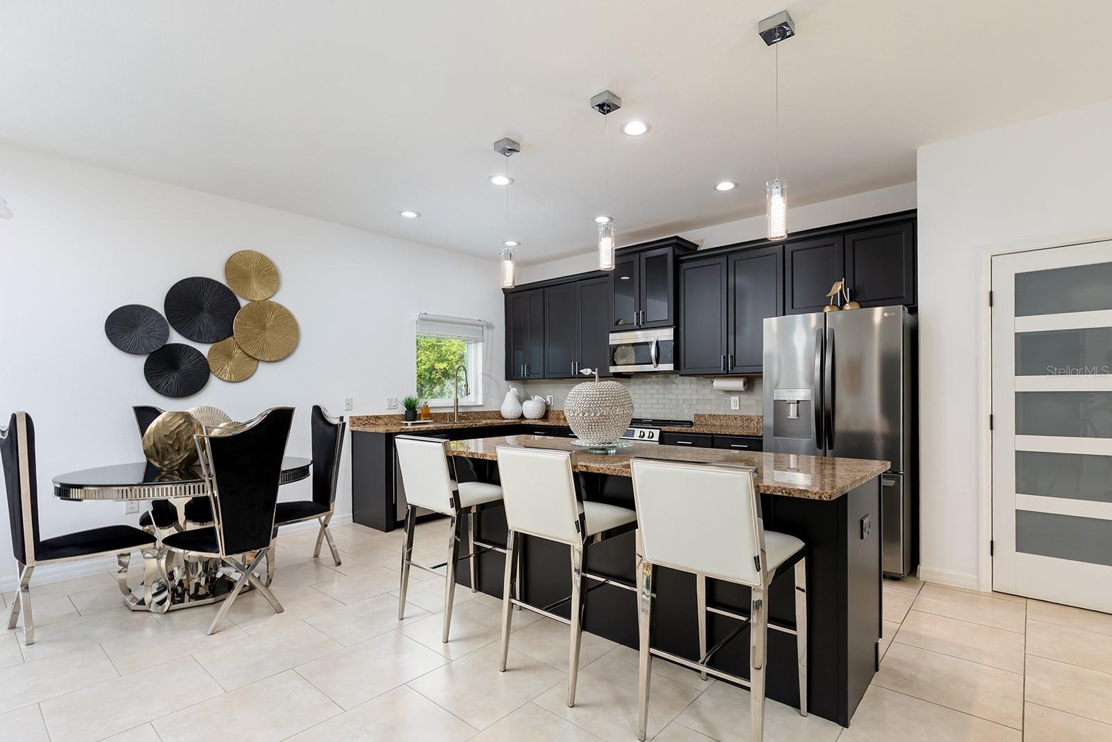 Image 8 of 43 For 1748 Waterside Oaks Drive