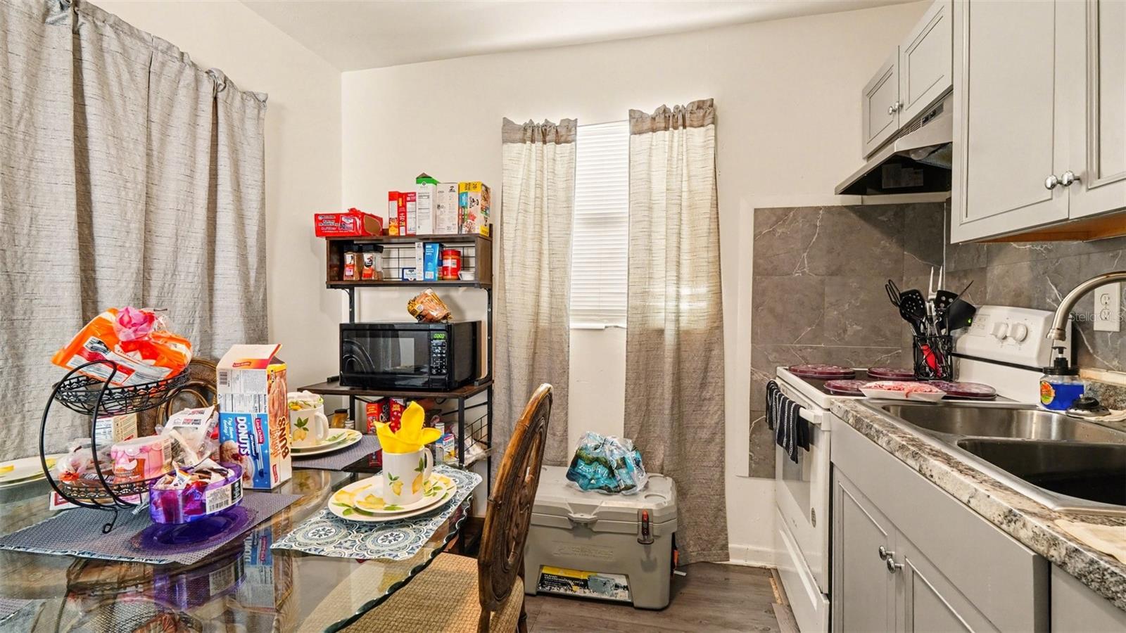 Image 13 of 26 For 2305 35th Street