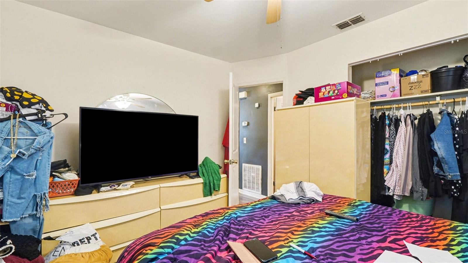 Image 16 of 26 For 2305 35th Street