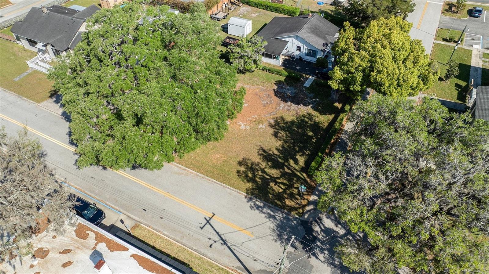 Image 7 of 20 For 833 28th Street