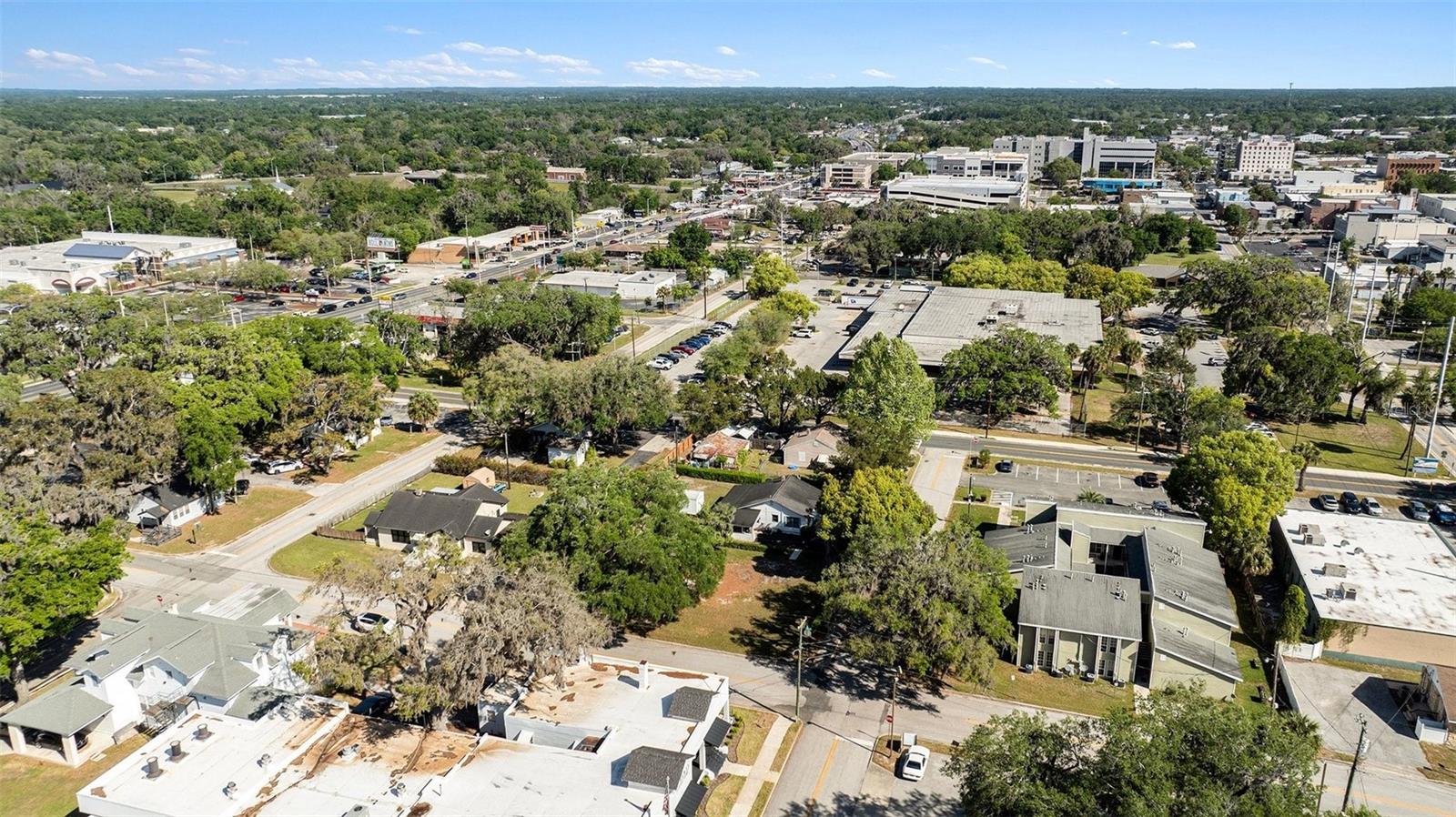 Image 9 of 20 For 833 28th Street