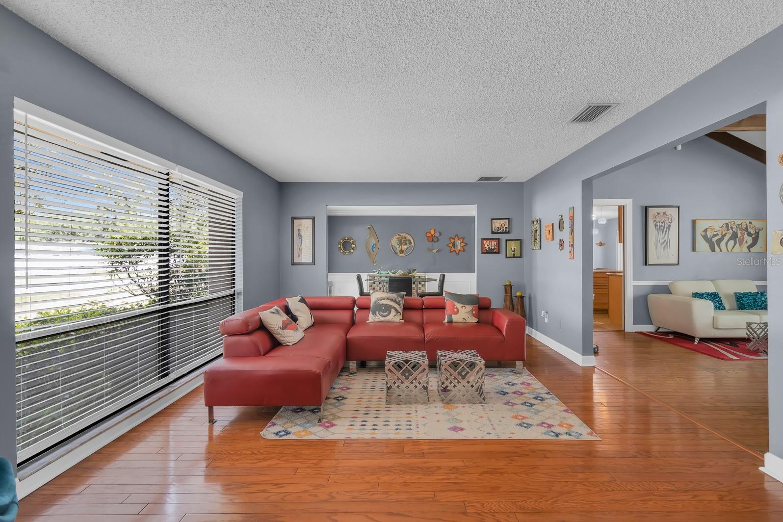 Image 11 of 64 For 401 Blue Lake Drive