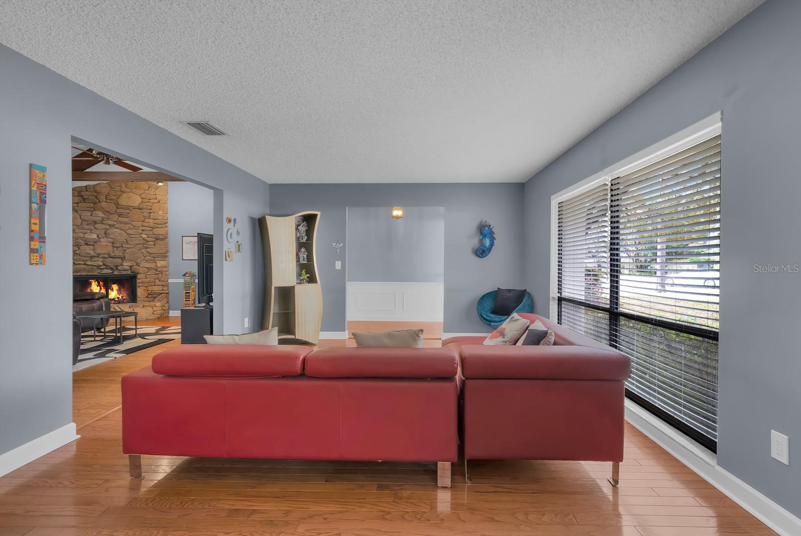 Image 13 of 64 For 401 Blue Lake Drive