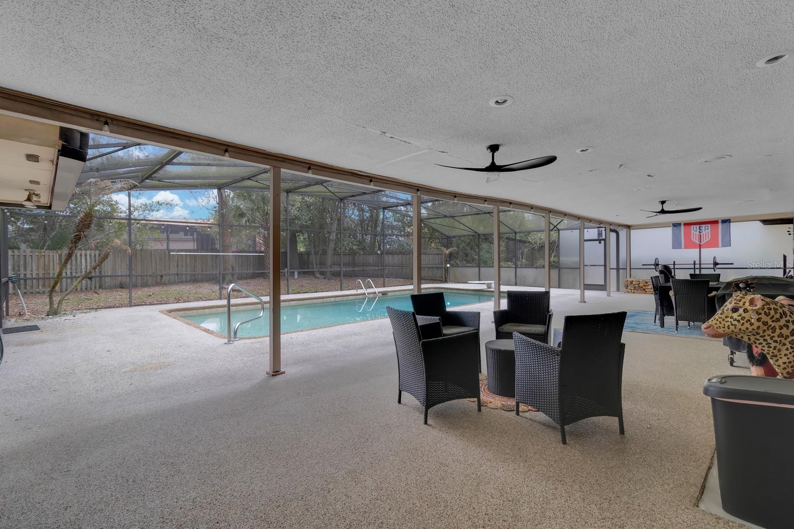 Image 26 of 64 For 401 Blue Lake Drive