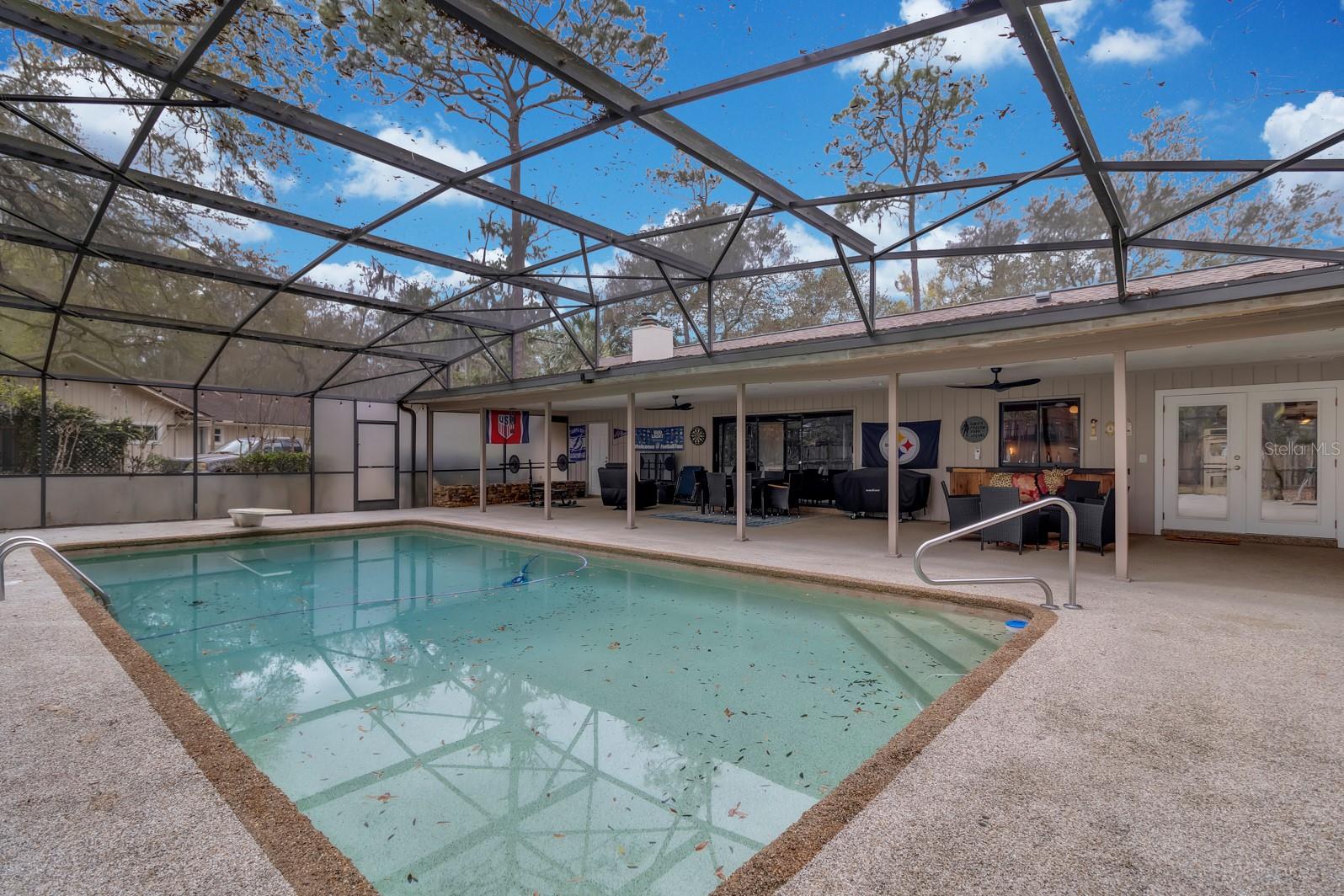 Image 27 of 64 For 401 Blue Lake Drive