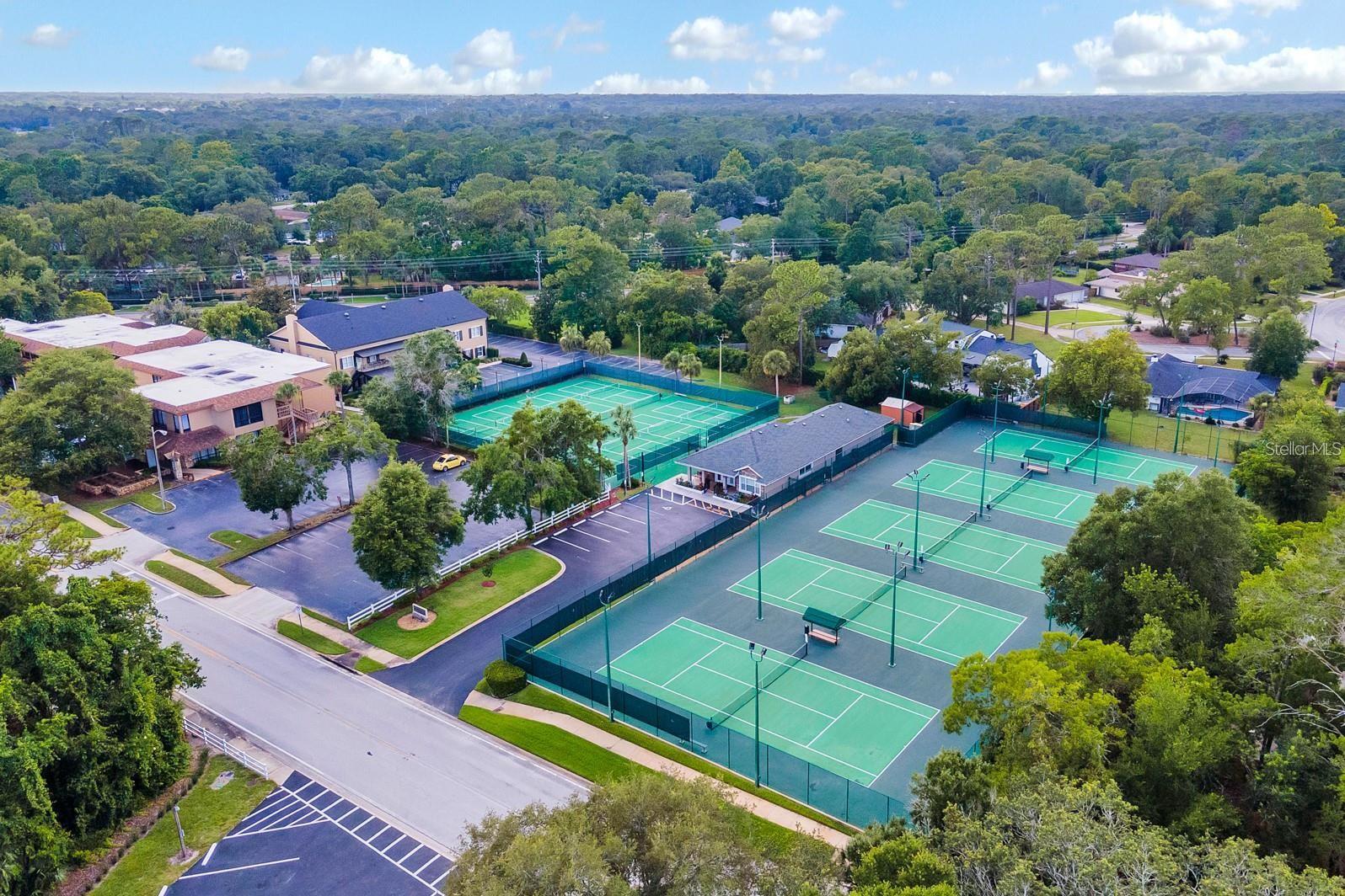 Image 53 of 64 For 401 Blue Lake Drive