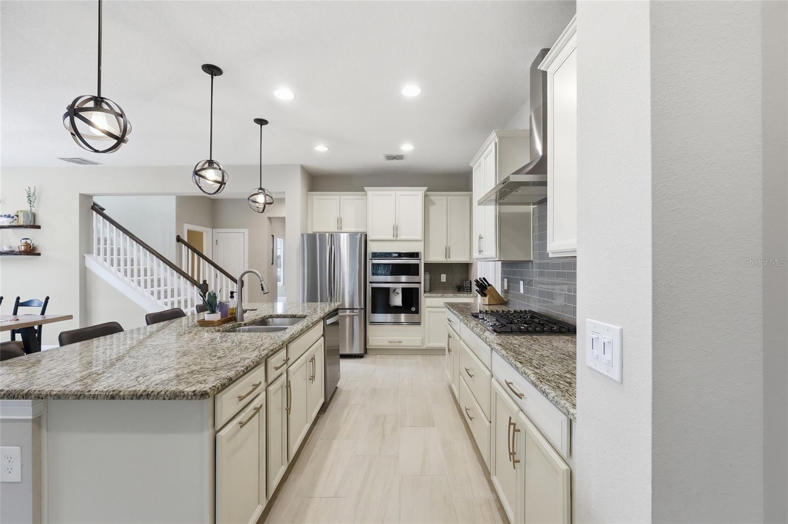 Image 19 of 69 For 17361 Channel Way