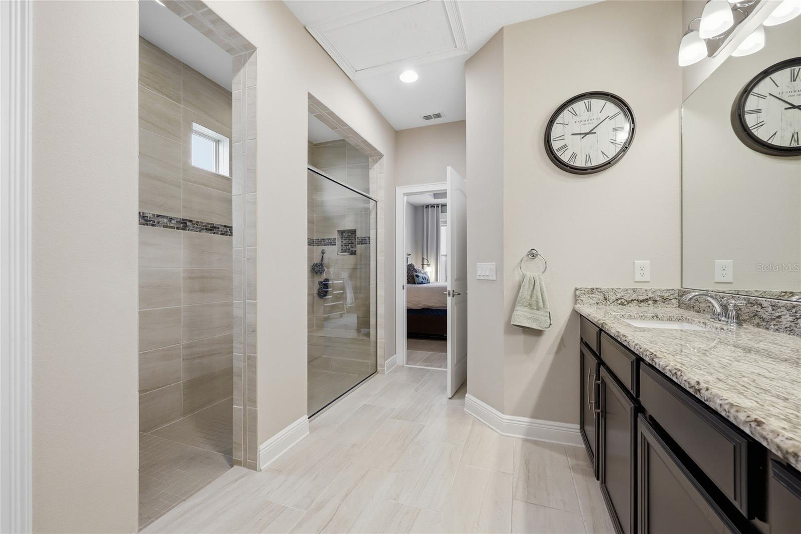 Image 33 of 69 For 17361 Channel Way