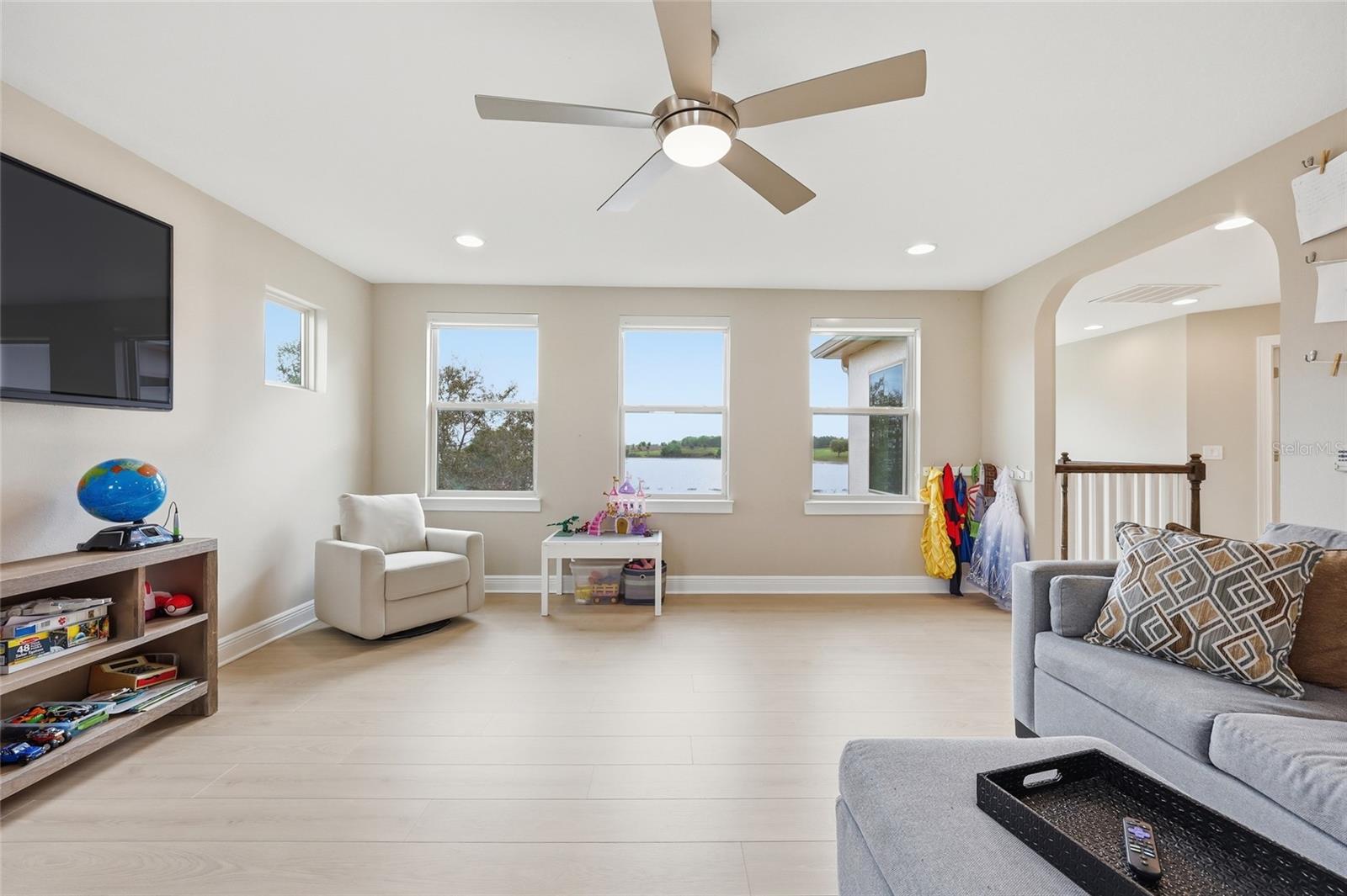 Image 40 of 69 For 17361 Channel Way