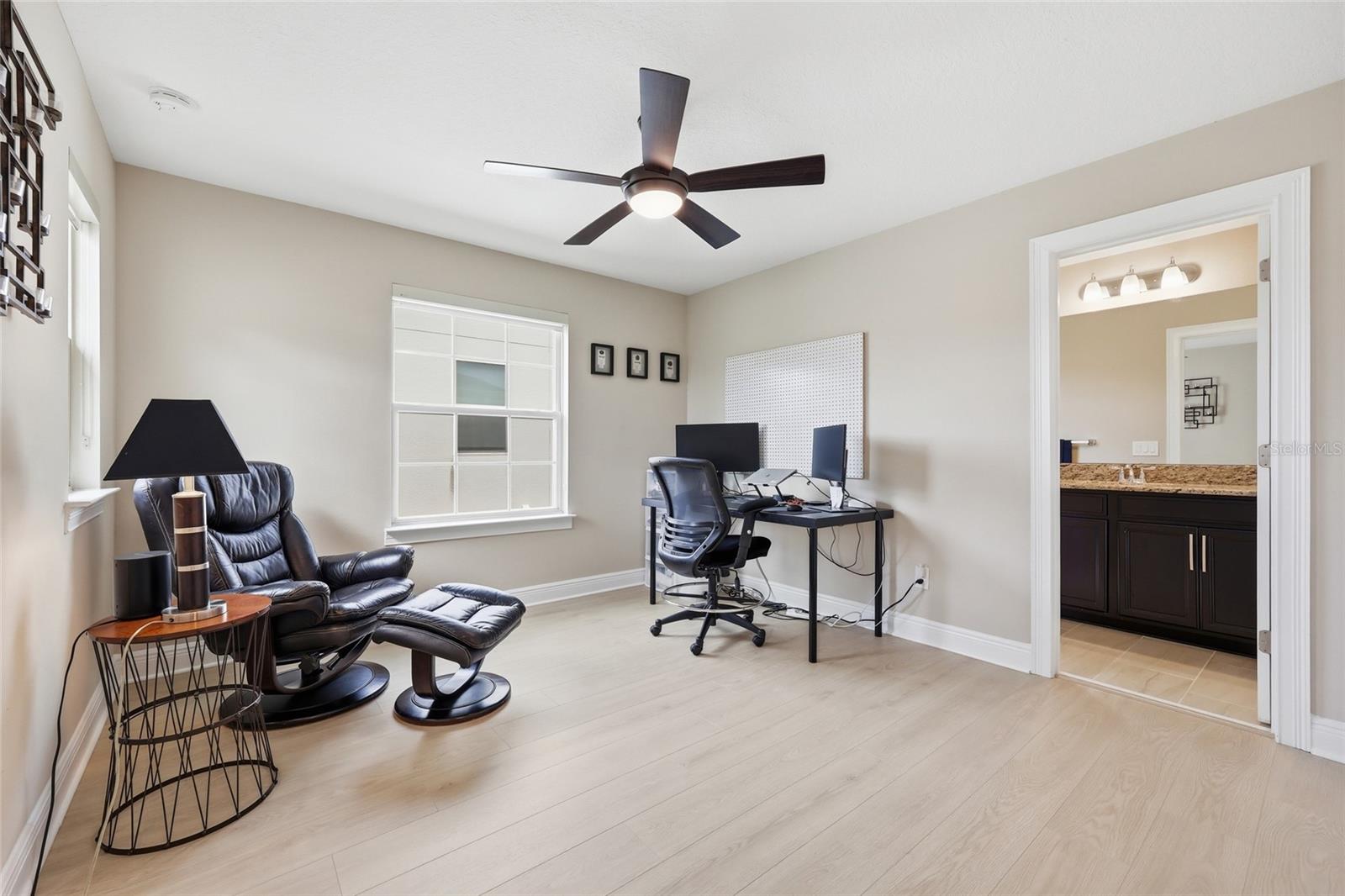 Image 45 of 69 For 17361 Channel Way