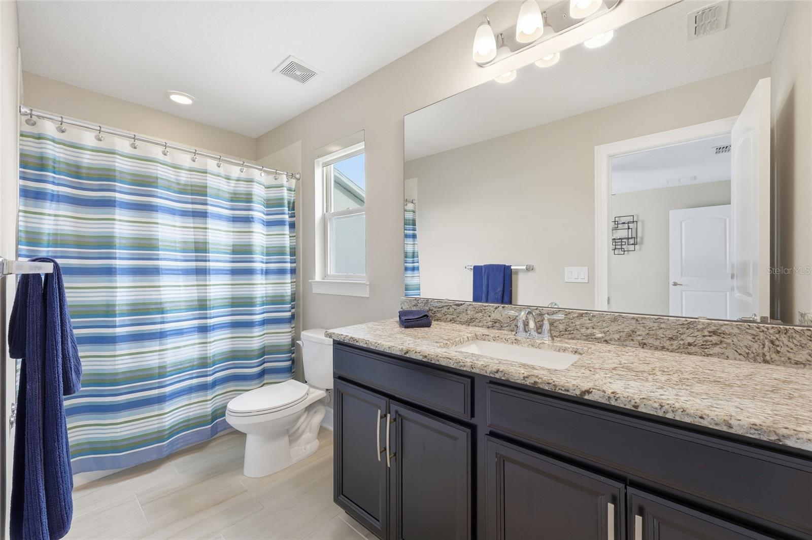 Image 46 of 69 For 17361 Channel Way