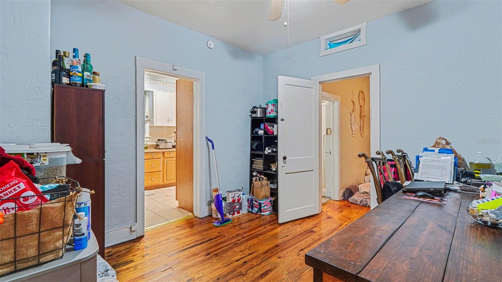 Image 13 of 34 For 219 6th Street