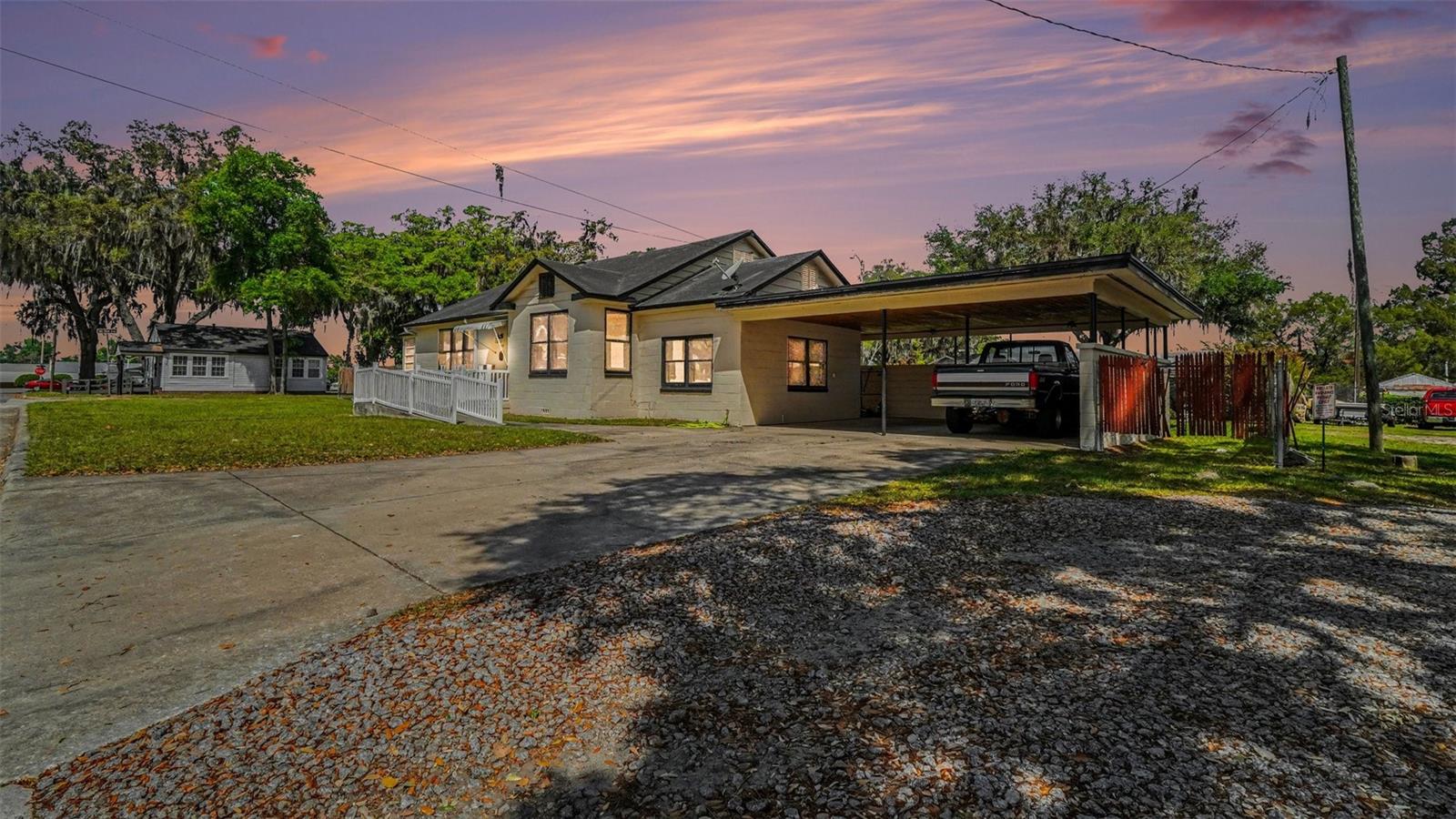Image 2 of 34 For 219 6th Street