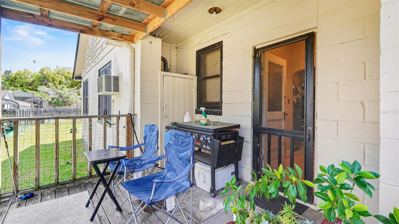 Image 30 of 34 For 219 6th Street
