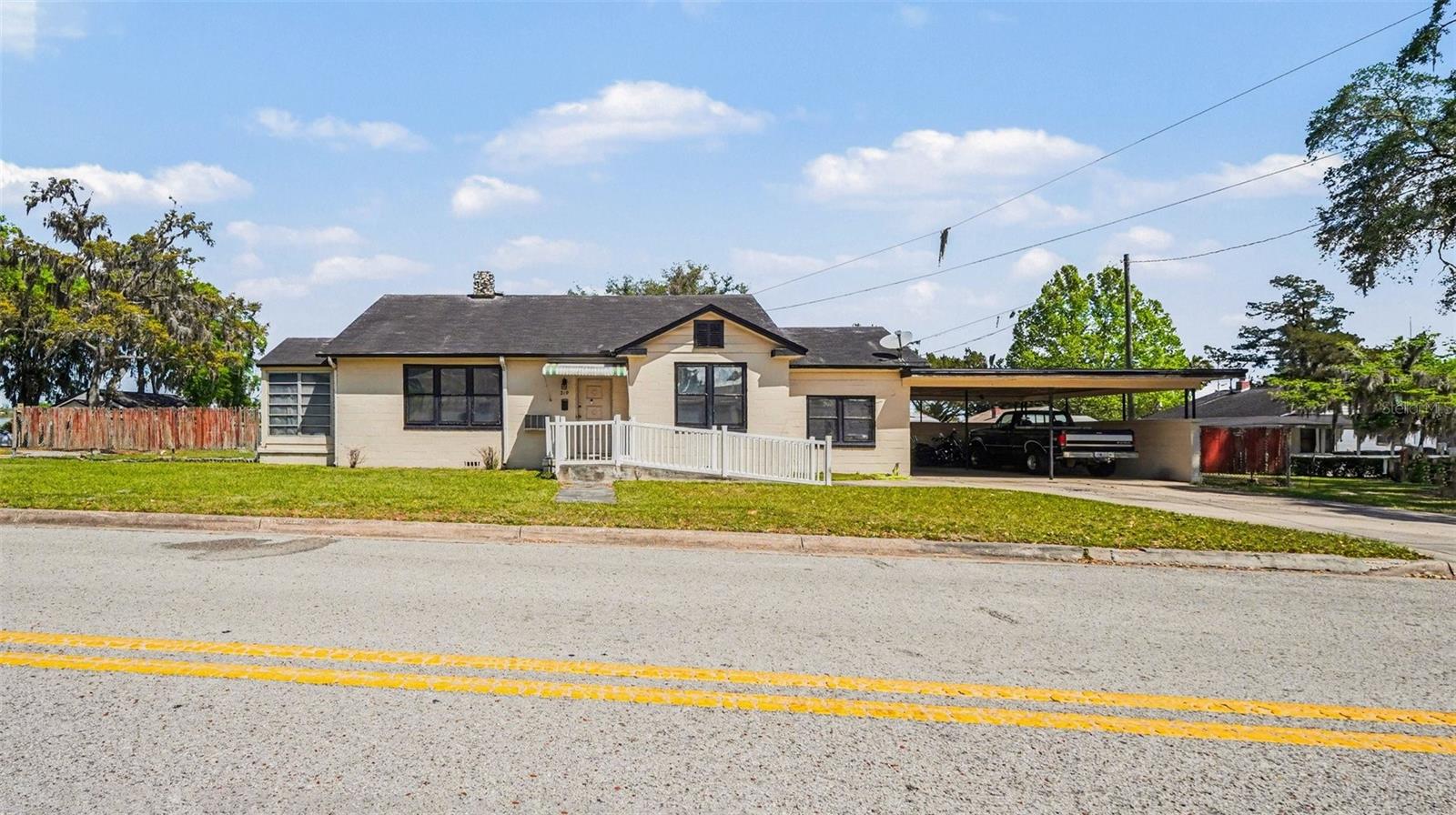 Image 4 of 34 For 219 6th Street