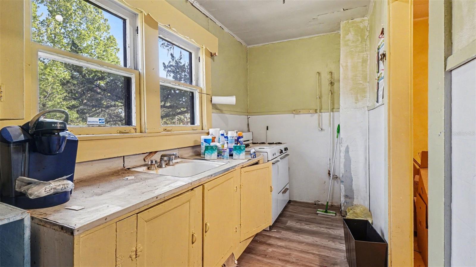 Image 14 of 32 For 514 2nd Avenue