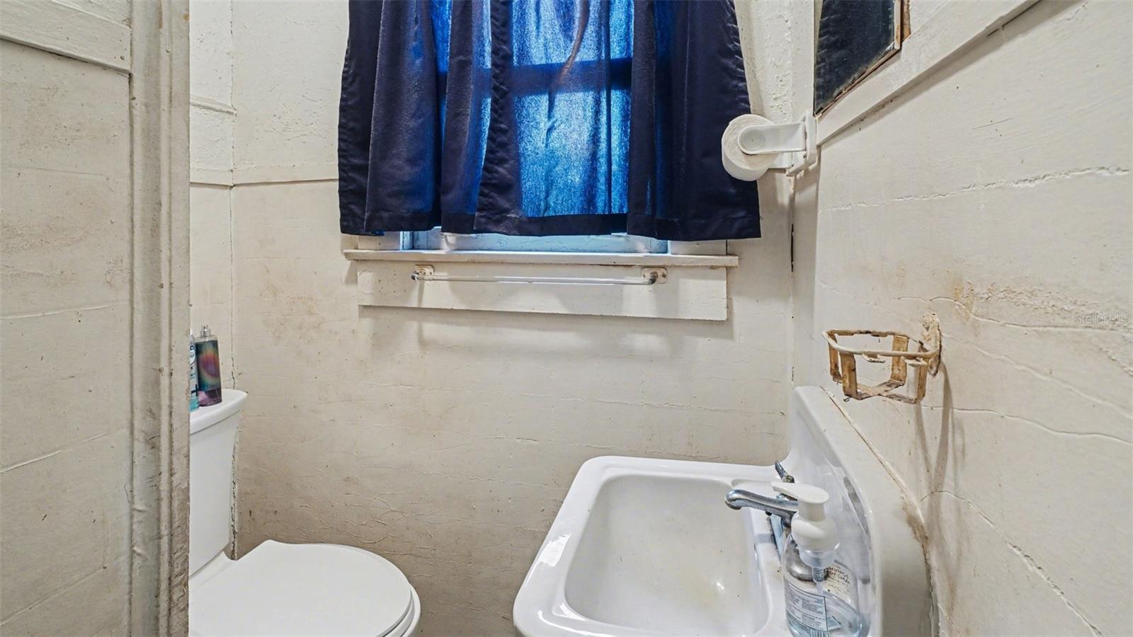 Image 23 of 32 For 514 2nd Avenue