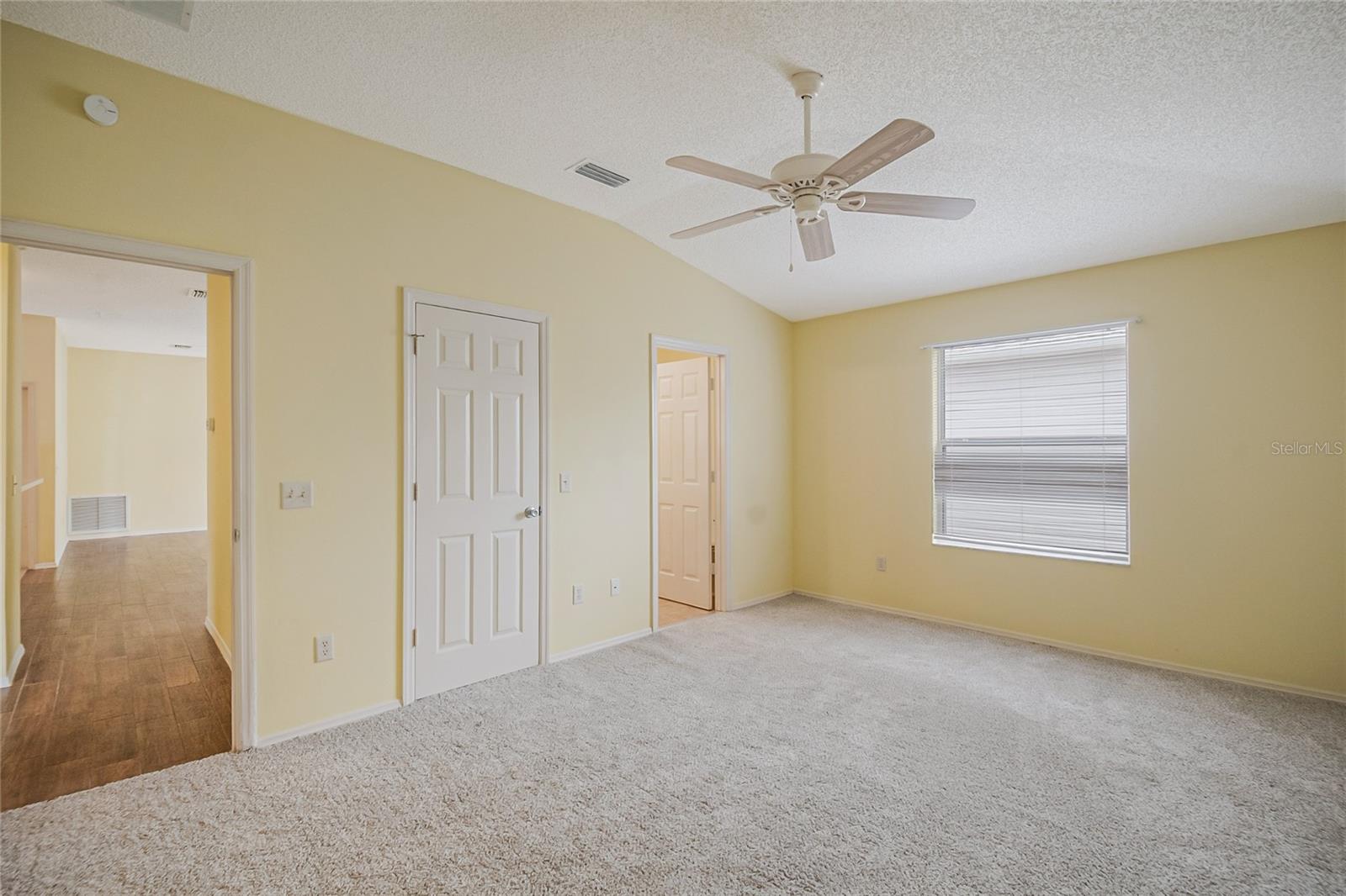 Image 15 of 30 For 2454 Southern Oak Street