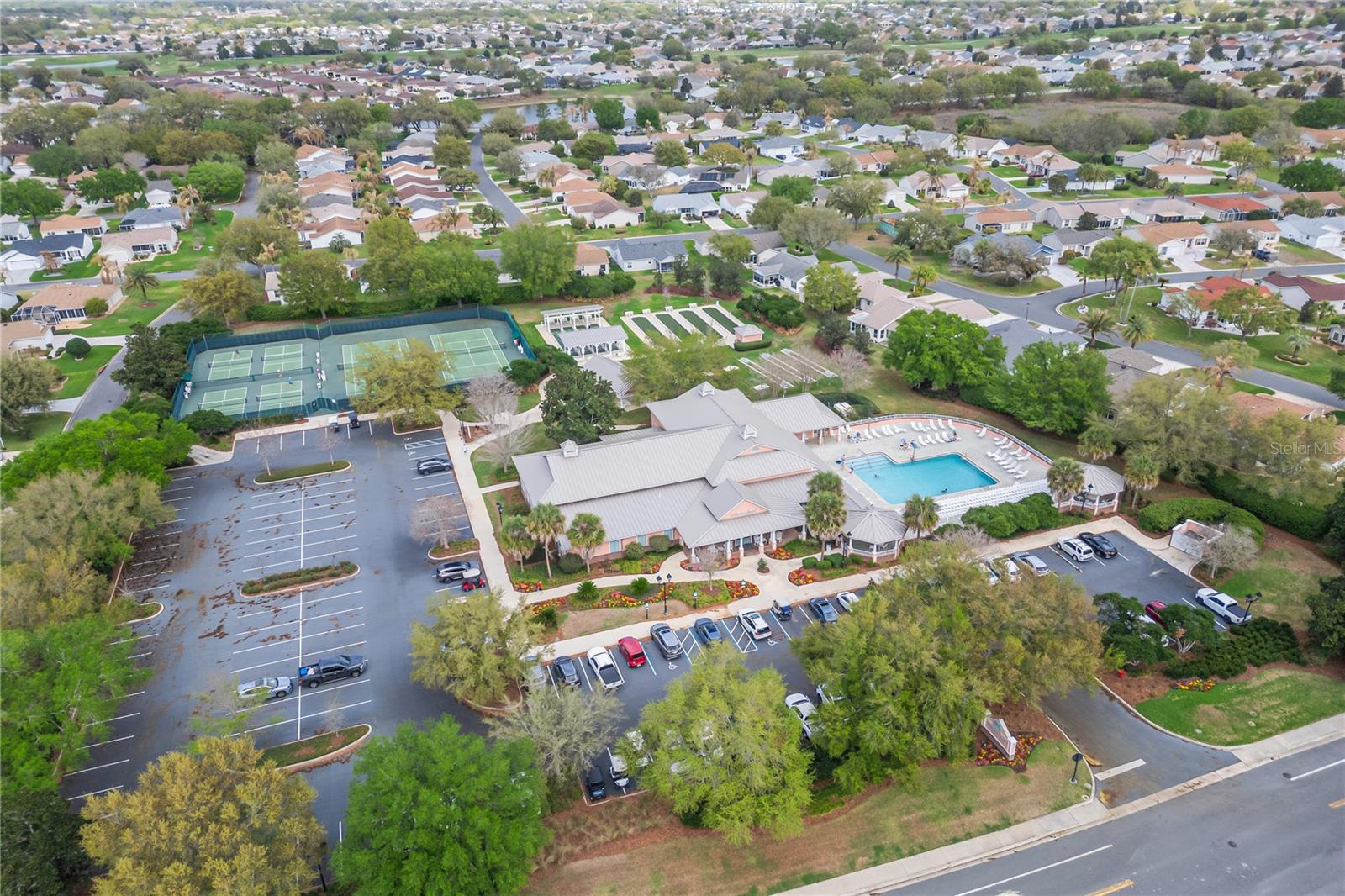 Image 24 of 30 For 2454 Southern Oak Street