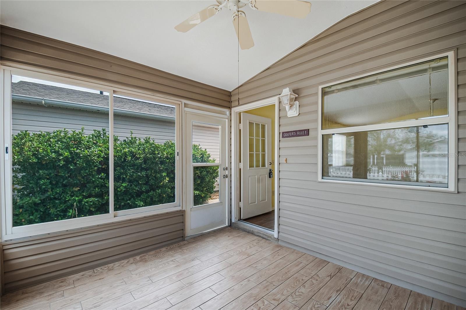 Image 6 of 30 For 2454 Southern Oak Street