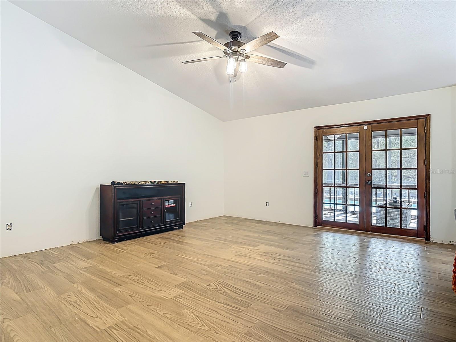 Image 7 of 53 For 2420 Quails Roost Place